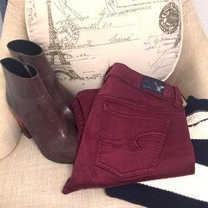 ✨ Moving sale 🚗- American Eagle Hi-Rise Skinny Jeans, Size 2
